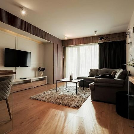 Nest Inn Magic Apartment クルージュ＝ナポカ エクステリア 写真