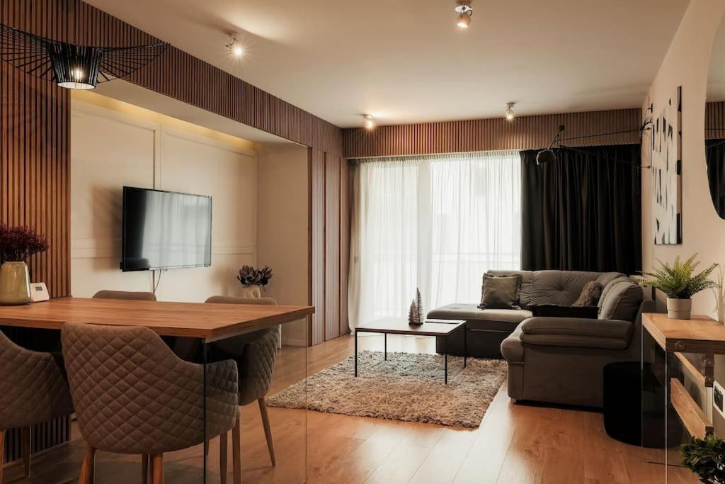 Nest Inn Magic Apartment クルージュ＝ナポカ エクステリア 写真